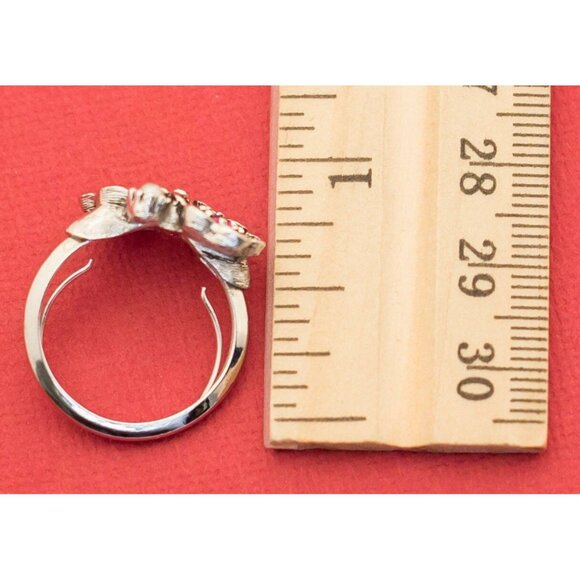 Vintage Floral Pink Ruby and Faux Pearl Buds Ring By Avon Size 7.25 F13 - Picture 3 of 3